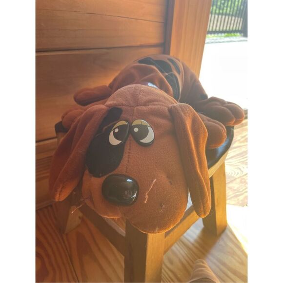 Tonka Other - 1985 Tonka Pound Puppies Golden/Dk Brown Collectible 19” Long Puppy Dog w/Collar